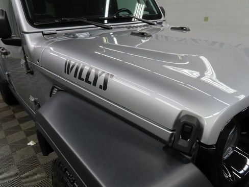 Used 2020 Jeep Wrangler Unlimited Sport image 27