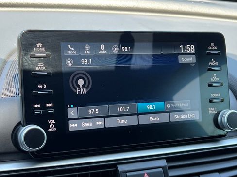 Used 2020 Honda Accord Sport image 18