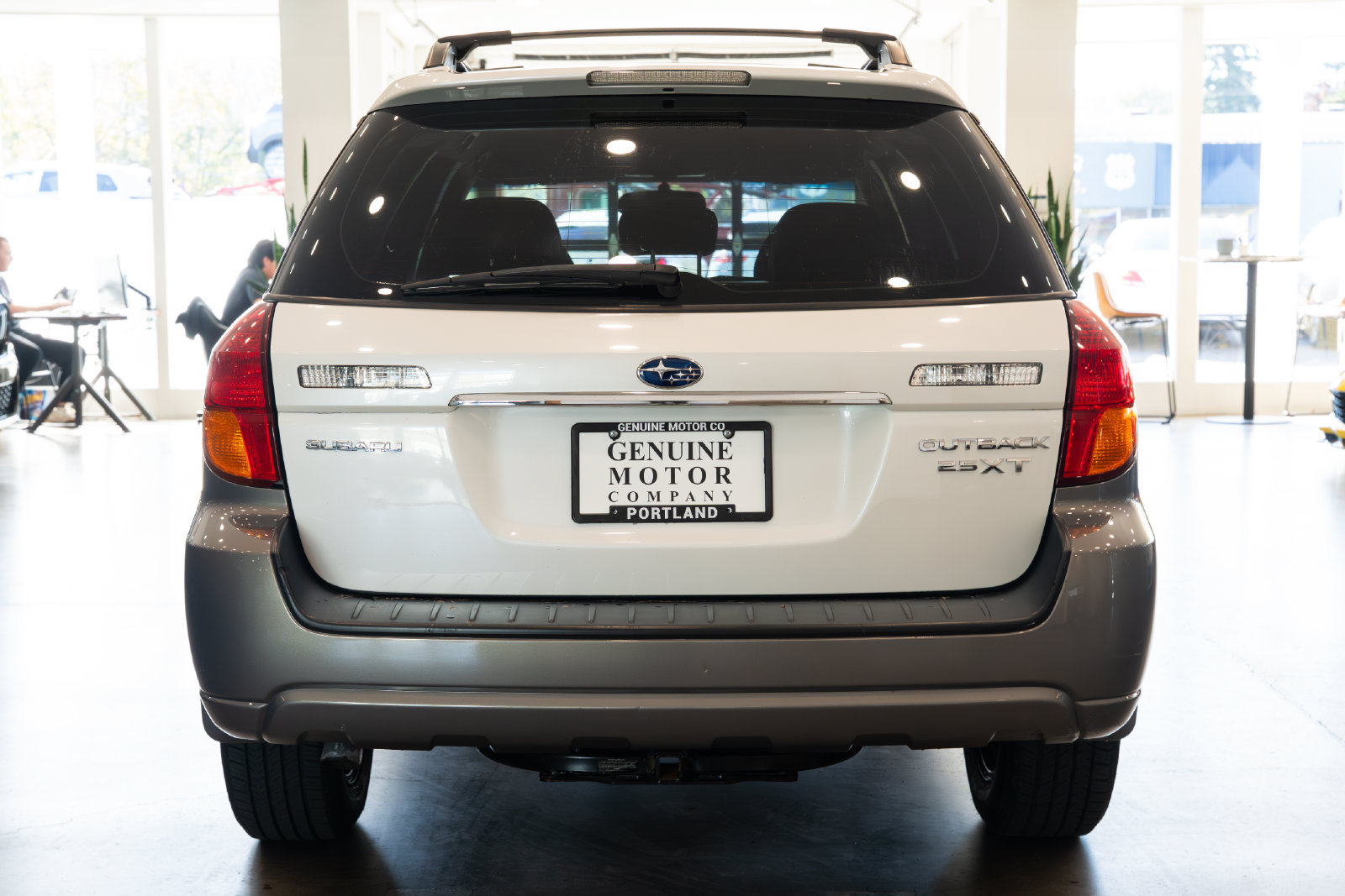 Used 2005 Subaru Outback 2.5XT AWD/4WD image 5