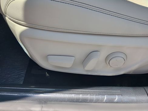 New 2026 Genesis G70 2.5T image 16