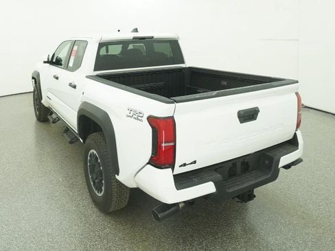 New 2025 Toyota Tacoma TRD Off-Road image 9