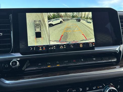 Used 2025 GMC Sierra 1500 Elevation w/ Elevation Premium Package image 27