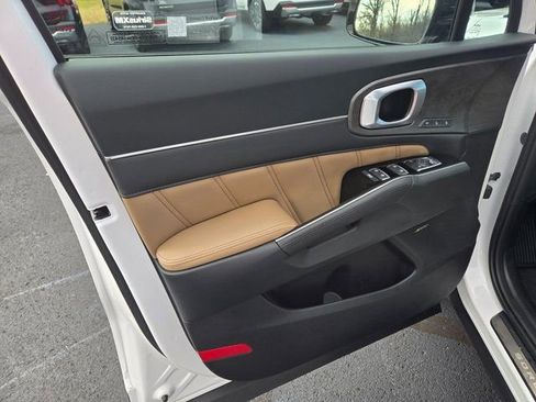 New 2026 Kia Sorento SX Prestige w/ Olive Brown Leather Package image 24