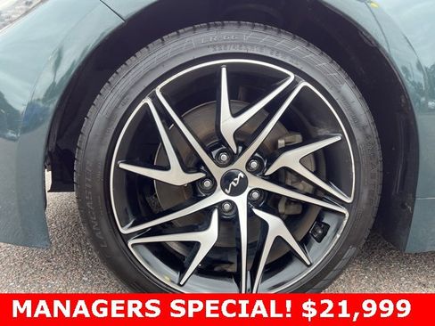 Used 2023 Kia Stinger GT-Line w/ Sun & Sound Package image 10