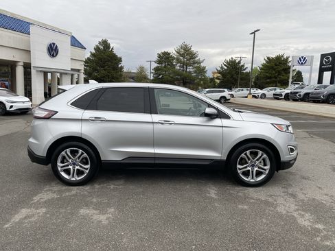 Used 2017 Ford Edge Titanium FWD image 52