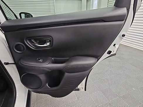 Used 2024 Honda HR-V EX-L image 35