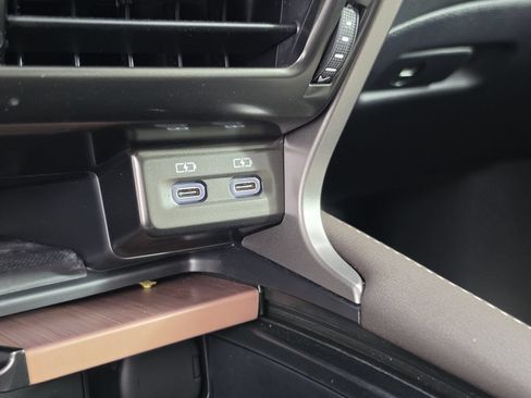 Used 2024 Lexus RX 350 Premium w/ Accessory Package (Z1) FWD image 16