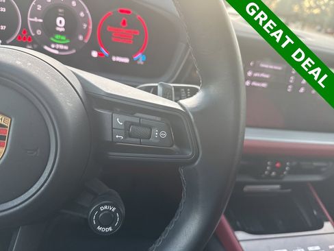 Used 2024 Porsche Cayenne Coupe image 24