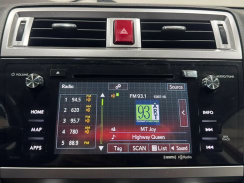 Used 2016 Subaru Outback 2.5i Limited AWD/4WD image 22
