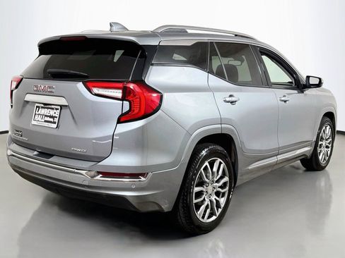 Used 2023 GMC Terrain Denali AWD/4WD image 4