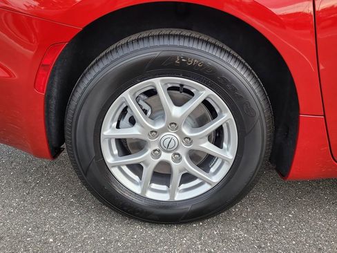 New 2026 Chrysler Voyager LX image 5