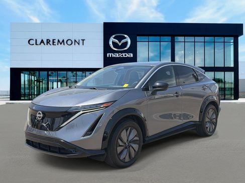 Used 2025 Nissan Ariya FWD image 3