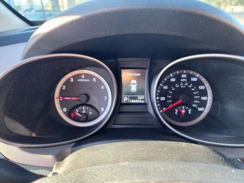 Used 2013 Hyundai Santa Fe Sport image 17