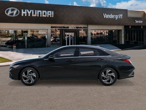 New 2026 Hyundai Elantra Limited FWD image 3