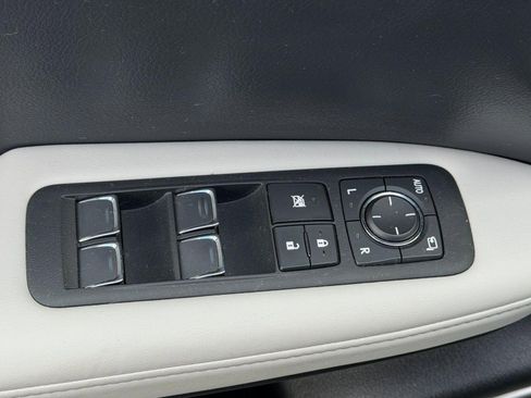 Used 2019 Lexus RX 350 AWD w/ Navigation Package image 23