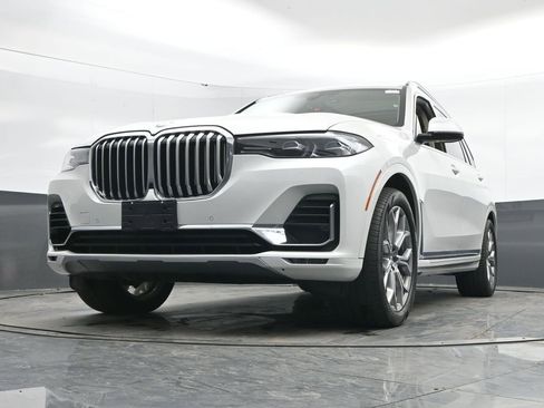 Used 2020 BMW X7 xDrive40i w/ Luxury Seating Package AWD/4WD image 48