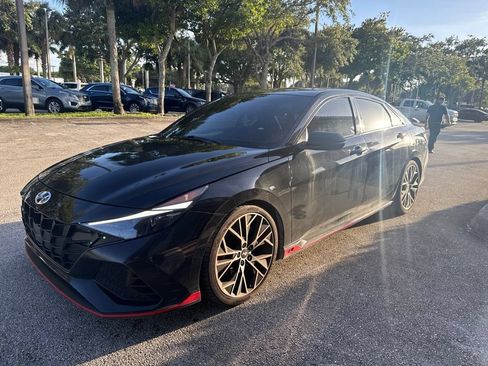 Used 2022 Hyundai Elantra N FWD image 1