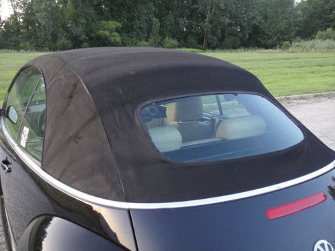 Used 2008 Volkswagen Beetle SE image 21