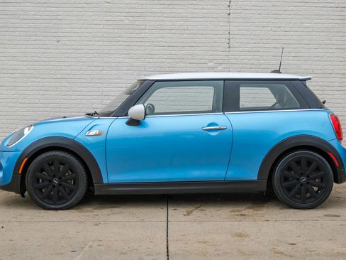 Used 2019 MINI Cooper S image 11
