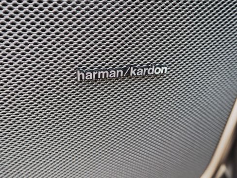 New 2025 RAM 2500 Limited image 30