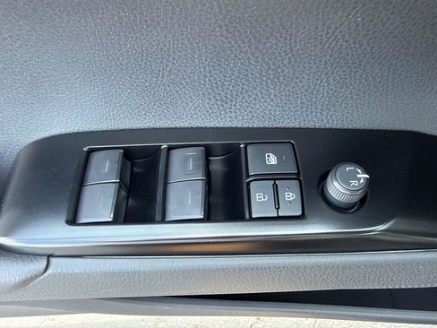 Used 2026 Toyota Camry LE FWD image 11