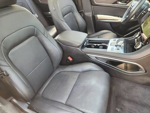 Used 2022 Jaguar F-PACE S AWD/4WD image 10
