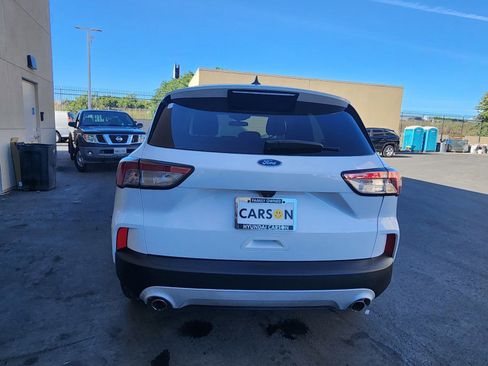 Used 2022 Ford Escape SE FWD image 30