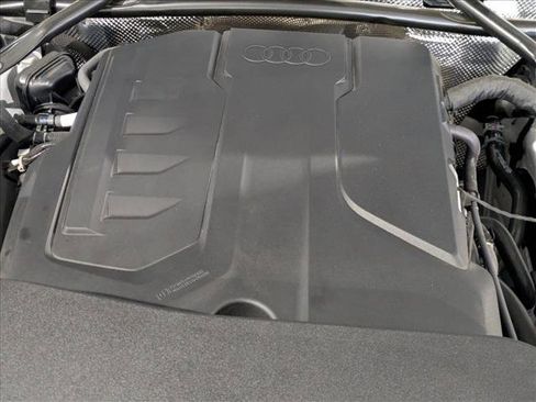 New 2025 Audi Q5 Premium Plus image 18