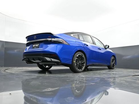 New 2026 Nissan Sentra SR w/ SR All Weather Package FWD image 27
