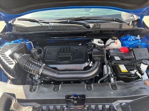 Used 2025 Chevrolet Blazer LT image 33