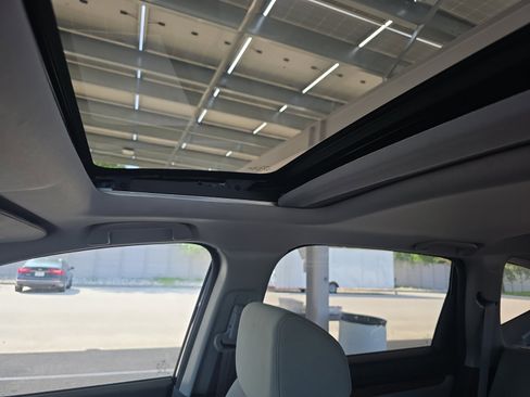 Used 2018 Honda CR-V EX image 17