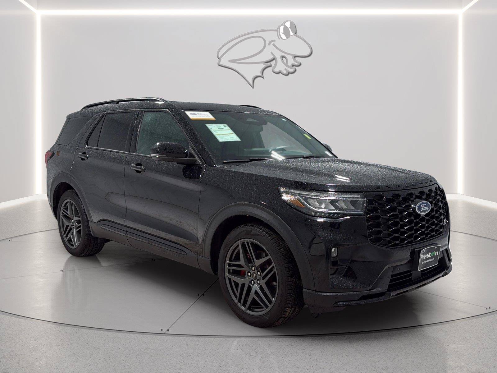 Used 2025 Ford Explorer ST AWD/4WD image 7