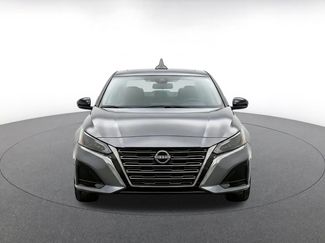 Used 2025 Nissan Altima 2.5 SV FWD video 2