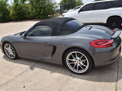 Used 2013 Porsche Boxster w/ Infotainment Pkg RWD image 8