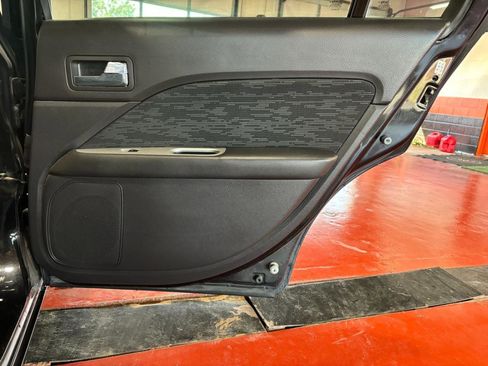 Used 2010 Ford Fusion SE image 29