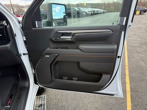 New 2026 GMC Sierra 2500 AT4 w/ AT4 Premium Plus Package AWD/4WD image 20