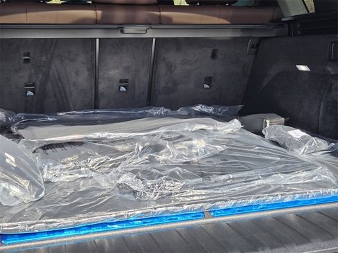 New 2026 BMW X5 xDrive50e w/ M Sport Package image 34