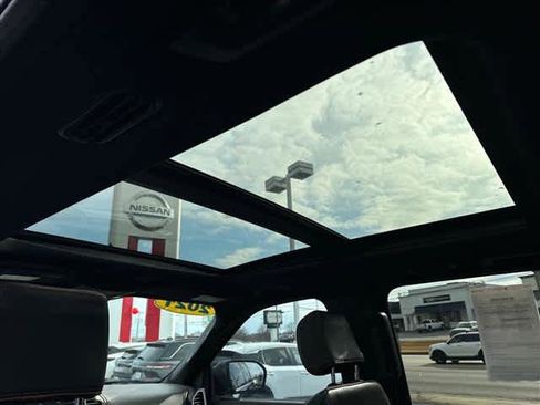 Used 2021 Ford Expedition King Ranch image 13