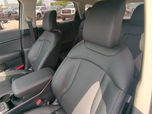 New 2026 Kia Sportage EX w/ EX Panorama Roof Package FWD image 12