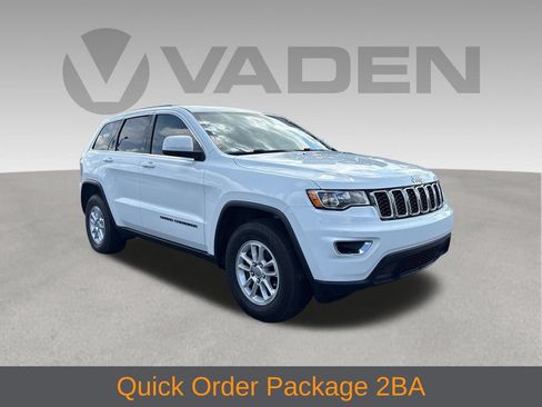 Used 2020 Jeep Grand Cherokee Laredo RWD image 7