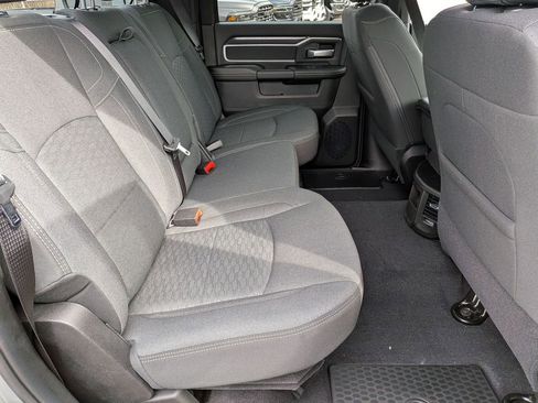 New 2026 RAM 2500 Big Horn AWD/4WD image 15