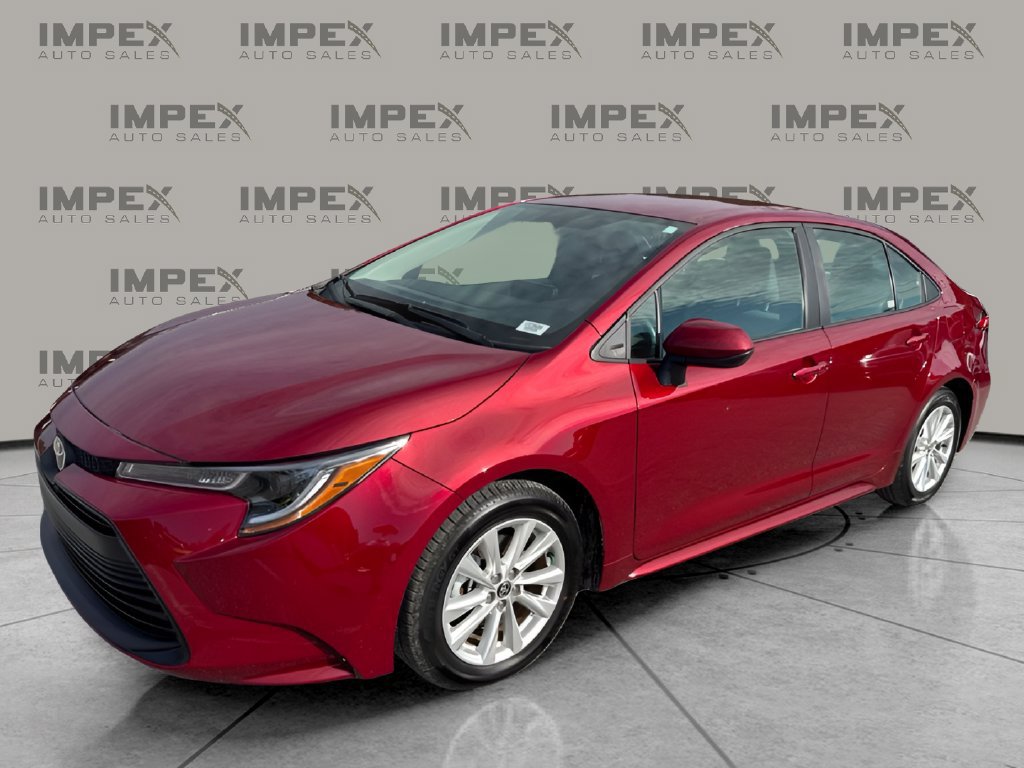 Used 2025 Toyota Corolla LE w/ LE Premium Package FWD image 1