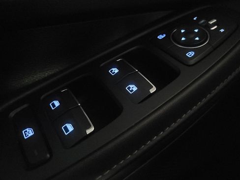 Used 2022 Hyundai Sonata Limited w/ Cargo Package image 26