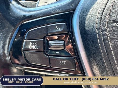 Used 2018 BMW 530i xDrive AWD/4WD image 13