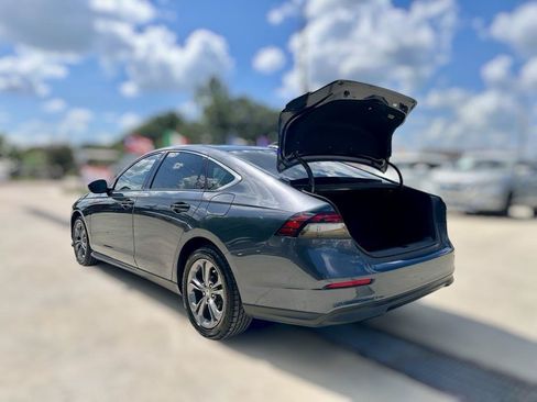 Used 2024 Honda Accord EX image 11