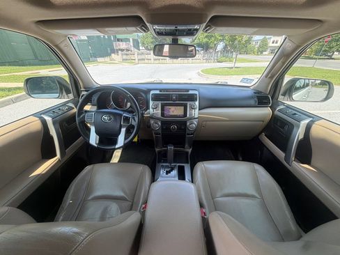 Used 2013 Toyota 4Runner SR5 w/ Premium Pkg RWD image 15