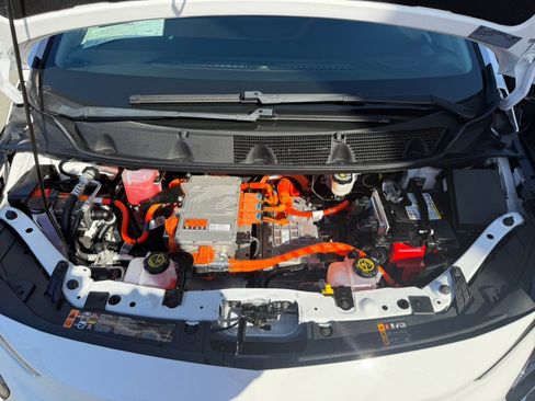 Used 2022 Chevrolet Bolt LT image 42