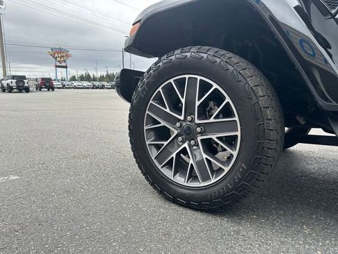 Used 2024 Jeep Wrangler High Altitude image 27