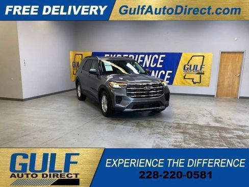Used 2026 Ford Explorer Active RWD image 1