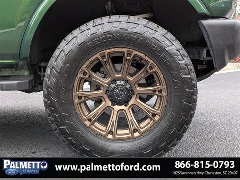 Used 2024 Ford Bronco Outer Banks image 10